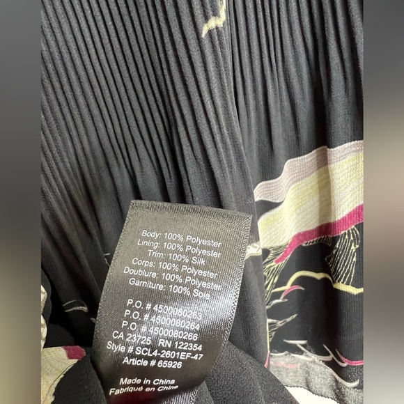 Aritzia Wilfred Talence Off Shoulder Blouse in foulard Black pattern XS women - Picture 9 of 9